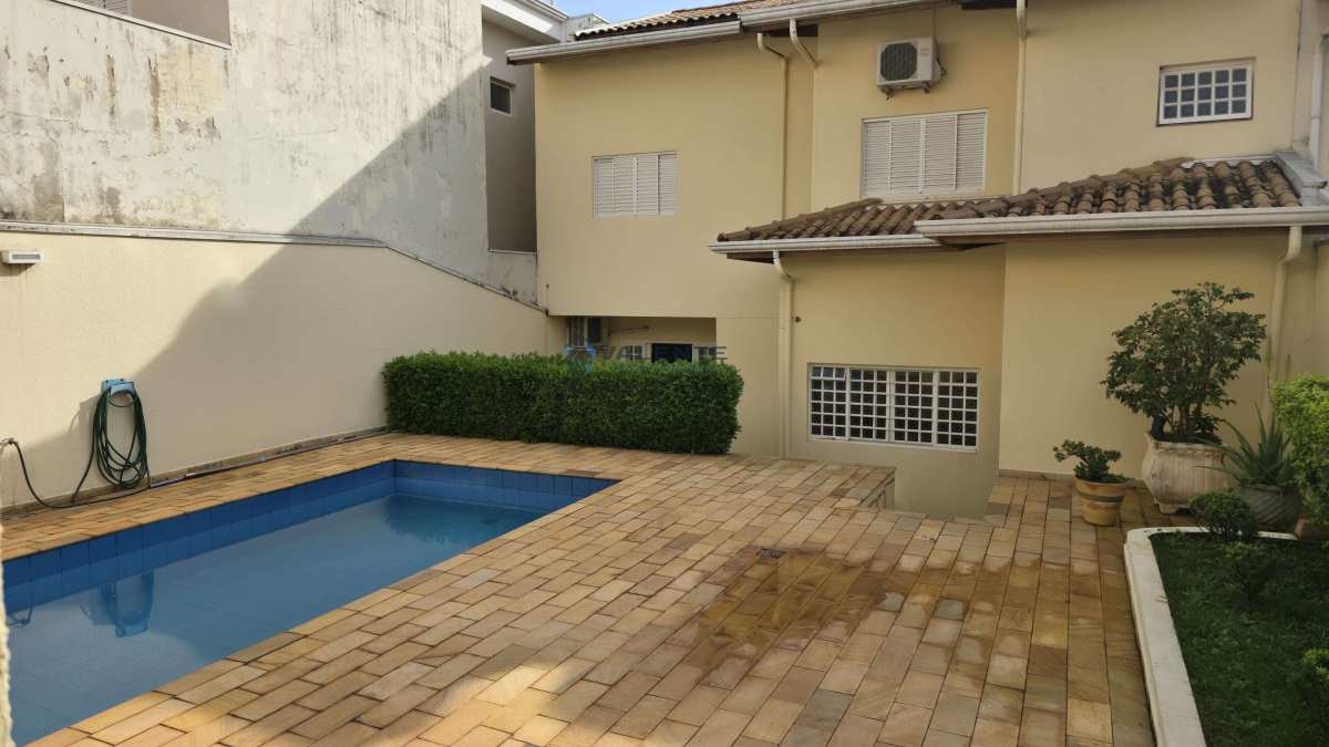 Casa de vila à venda com 4 quartos, 300m² - Parque das Flores,Campinas