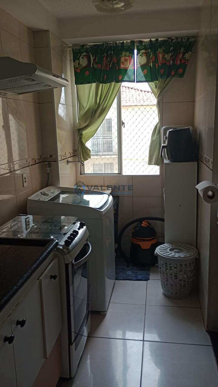  - Apartamento 3 dormitórios, à venda, com sacada Vila Marieta, campinas-SP