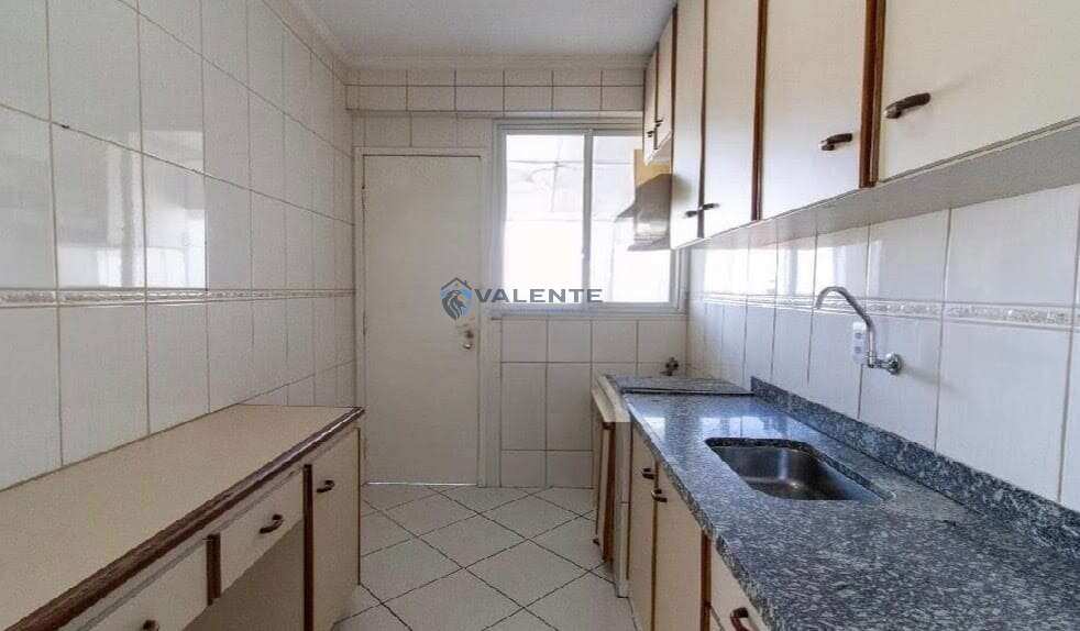  - Apartamento à venda, 2 dormitórios, 70 m², Ponte Preta em Campinas-SP