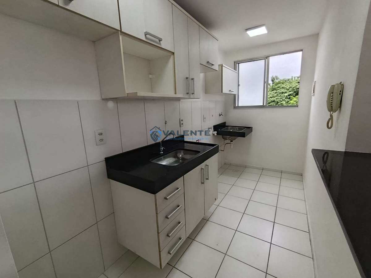 - Apartamento à venda, 2 dormitórios, virado para mata, Parque São Martinho, Campinas-SP