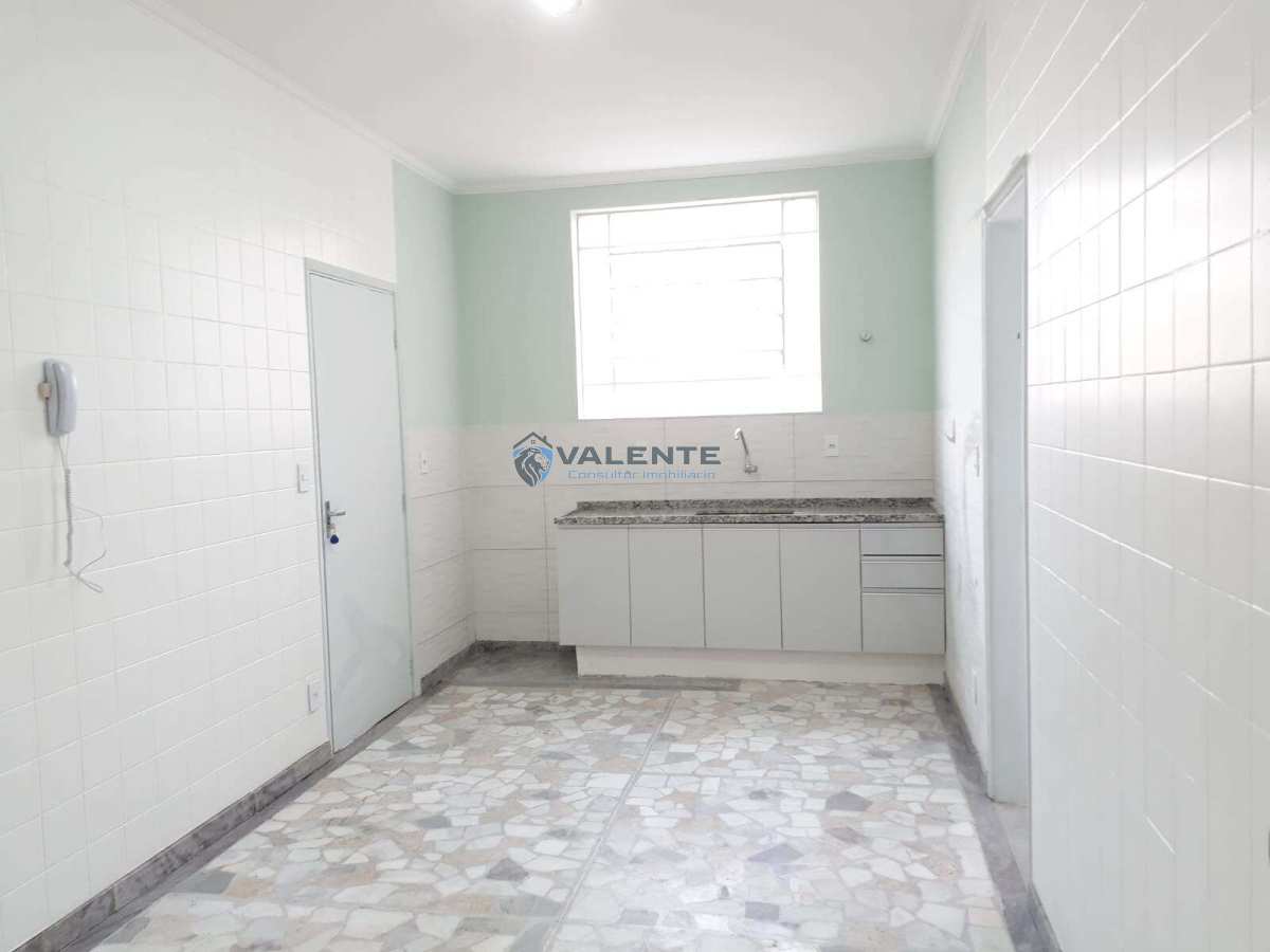  - Apartamento à venda, 3 dormitórios, 2 banheiros,100 m², centro, Campinas-SP