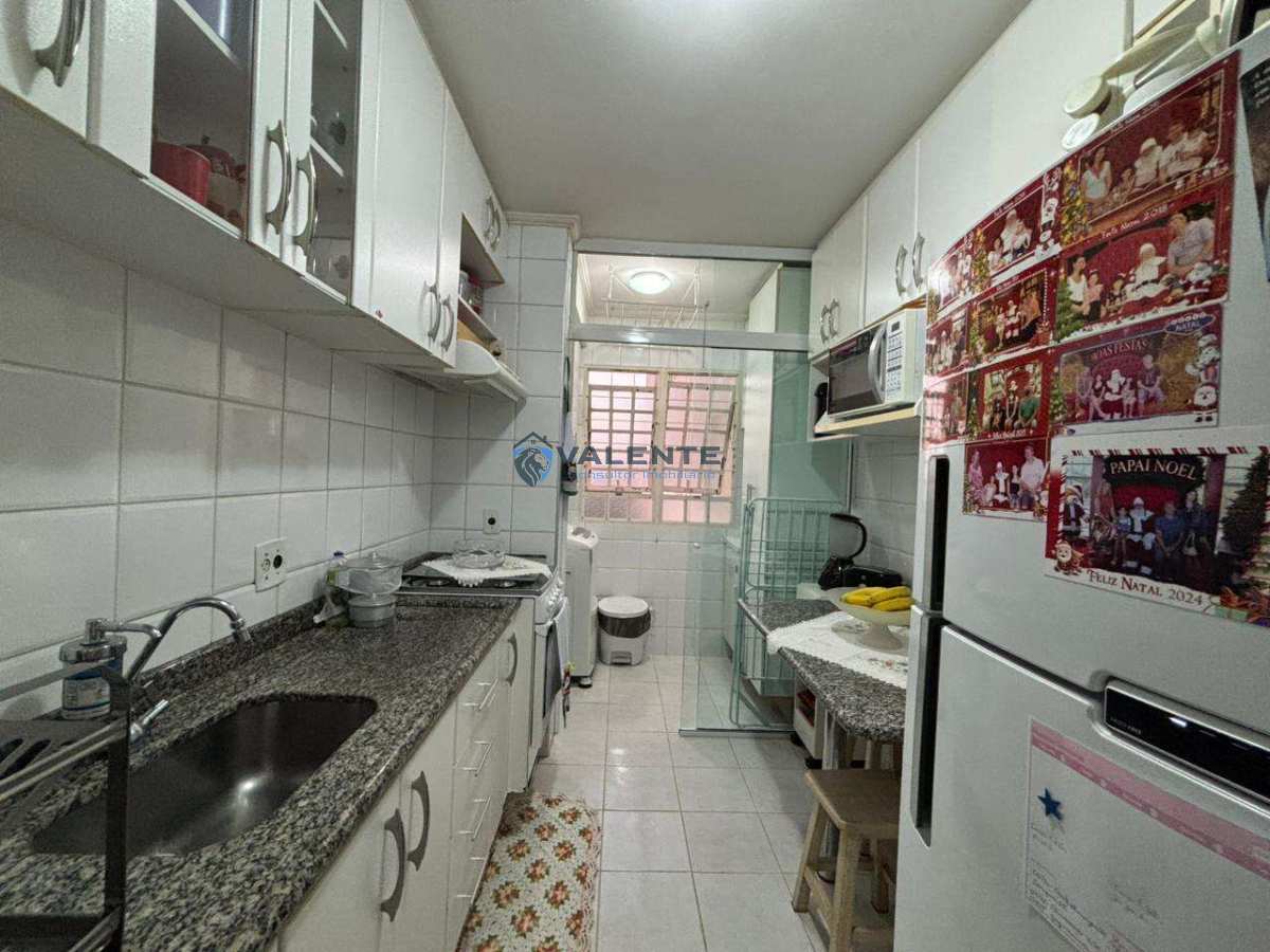  - Apartamento á venda, 3 dormitórios, sendo uma suíte, com 65 m²,  Loteamento Parque São Martinho - Campinas/SP