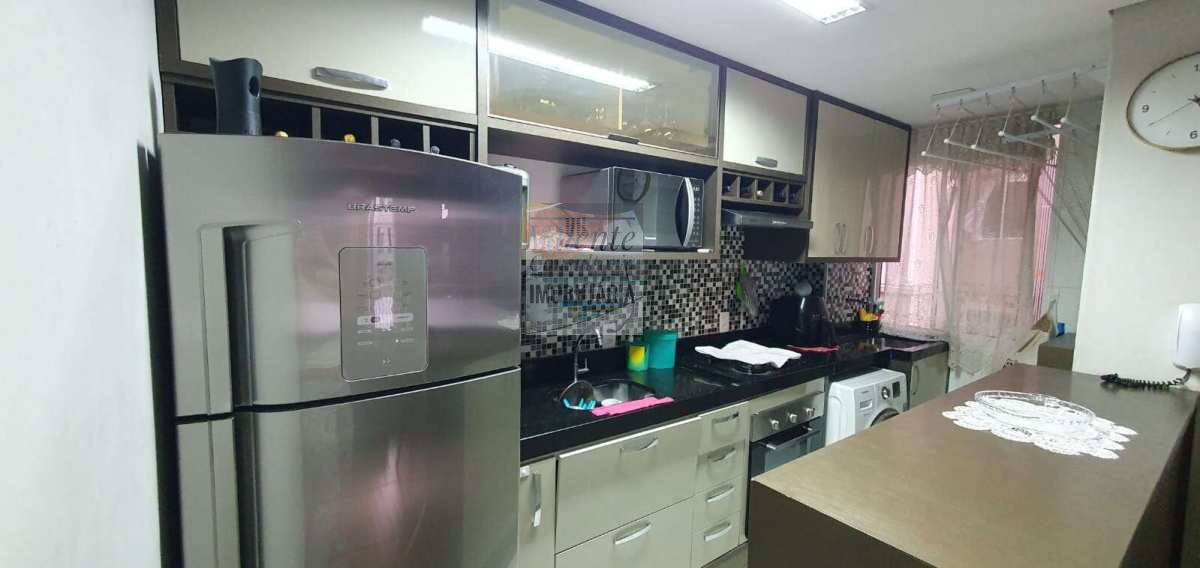  - Apartamento de 2 dormitórios á venda, 1° andar, Vila Marieta em Campinas-SP