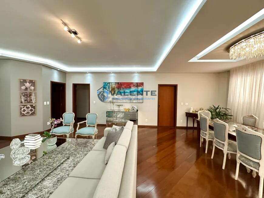 Apartamento de luxo à venda com 4 quartos, 235m² - Cambuí,Campinas