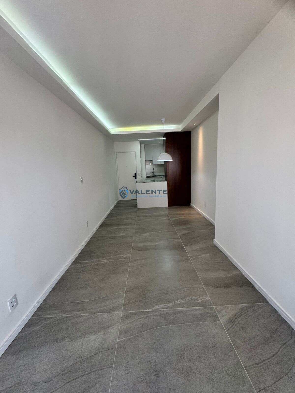 Apartamento à venda com 2 quartos, 61m² - Cambuí,Campinas