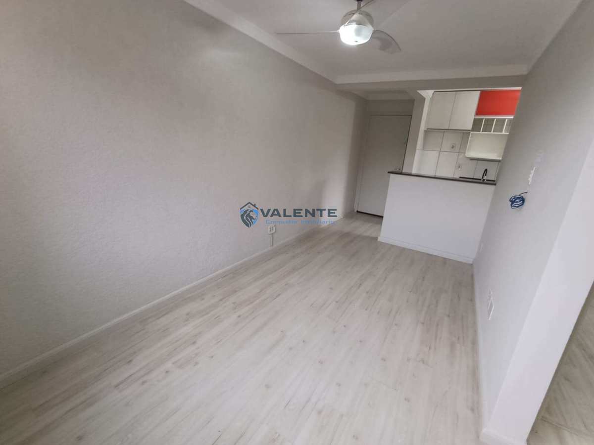  - Apartamento térreo à venda, 2 dormitórios, Parque São Martinhos, Campinas-SP
