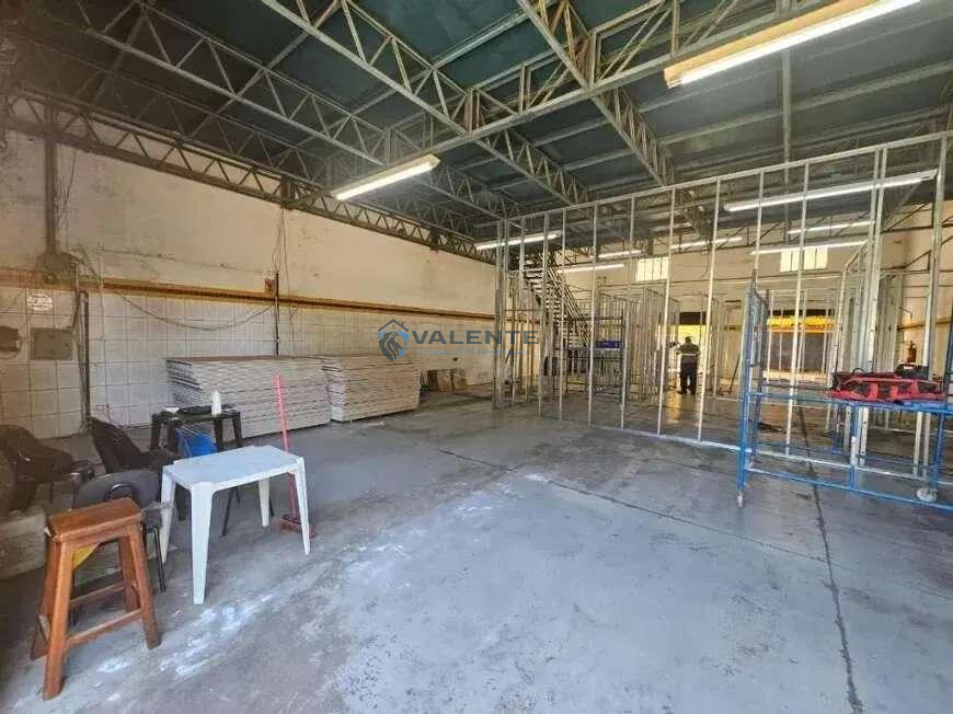  - Barracão / Galpão à Venda na Avenida Princesa DOste em Campinas