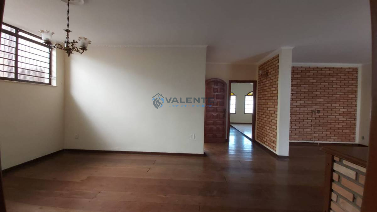 Casa à venda com 4 quartos, 200m² - Jardim São Gabriel,Campinas