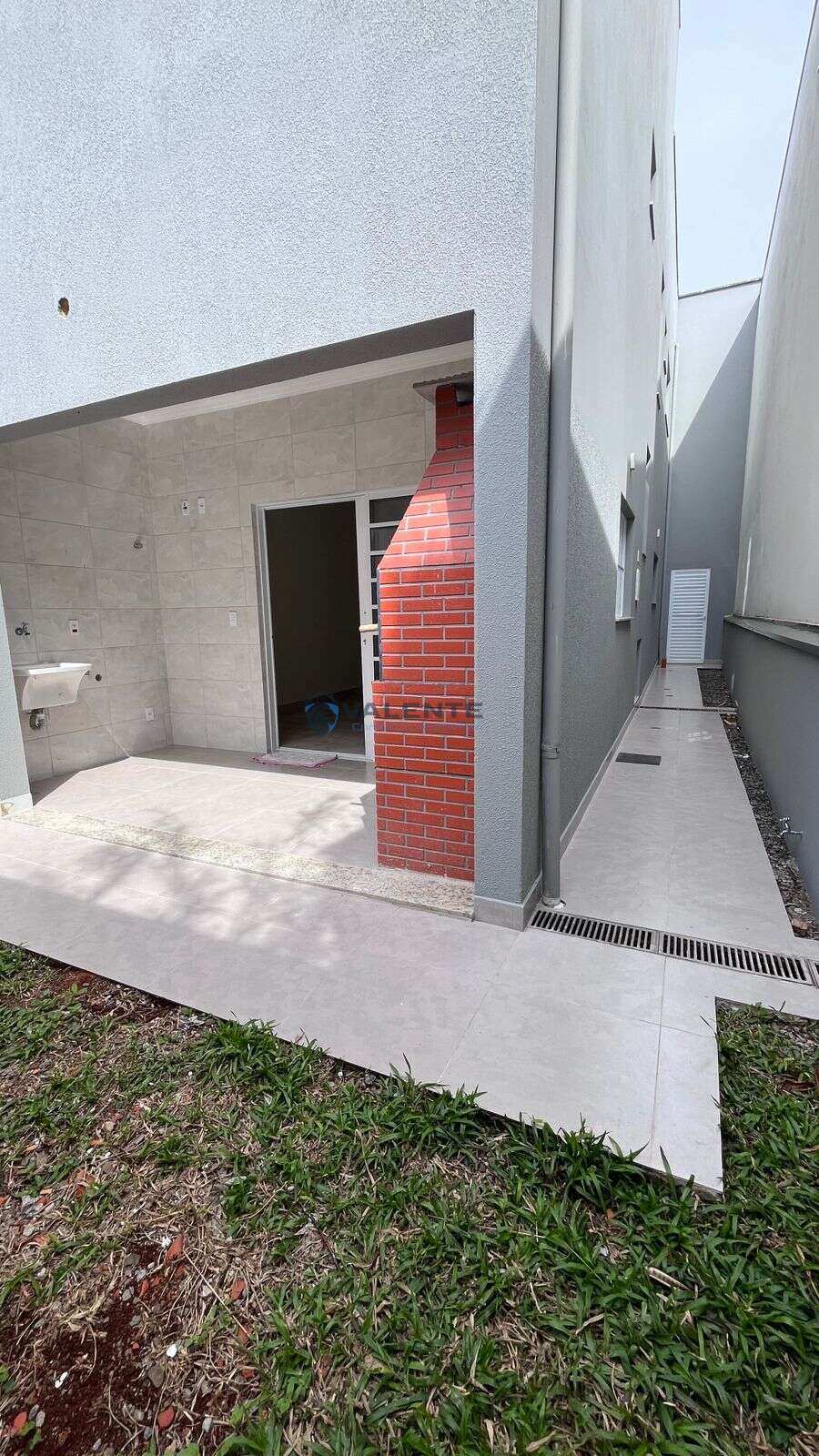  - Casa à Venda no Parque Jambeiro em Campinas-SP.