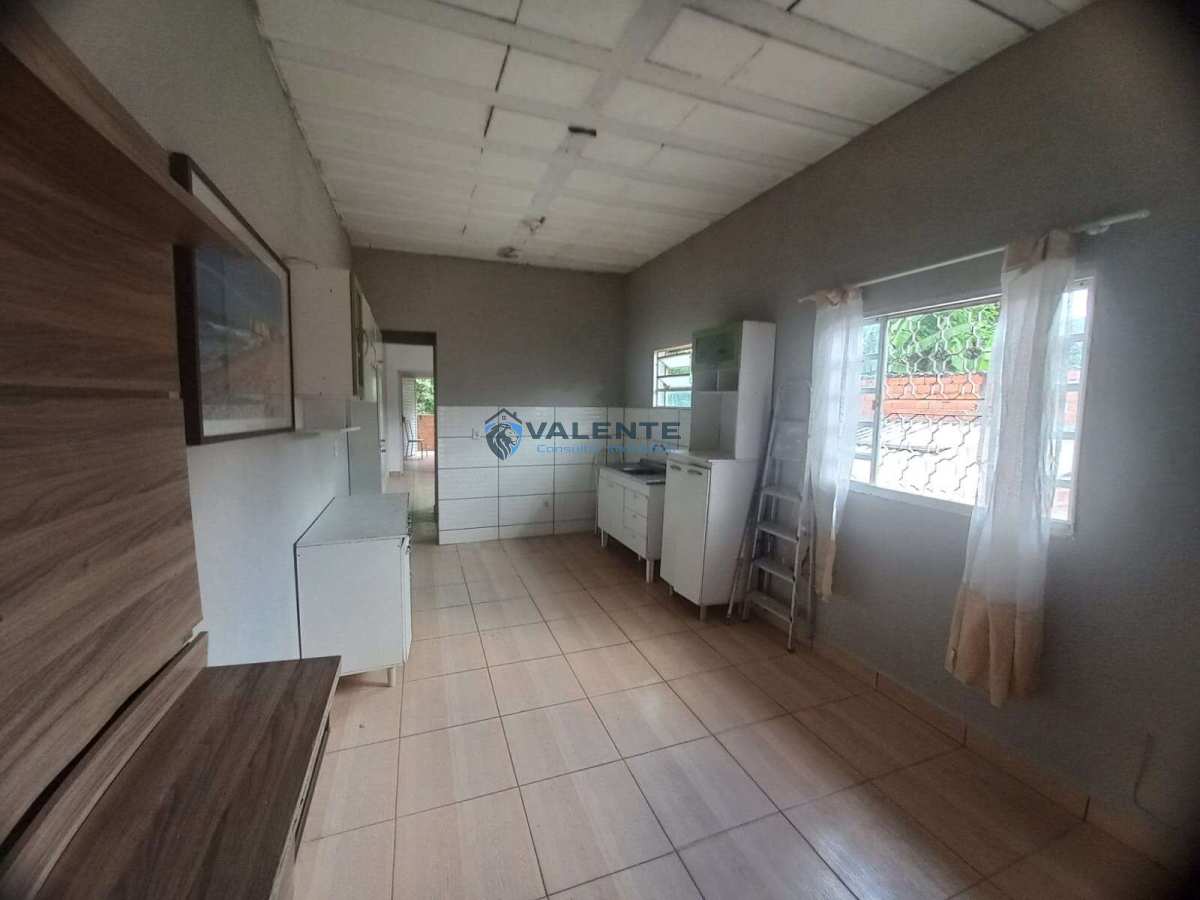 Casa à venda com 4 quartos, 180m² - Jardim Itaguaçu I,Campinas