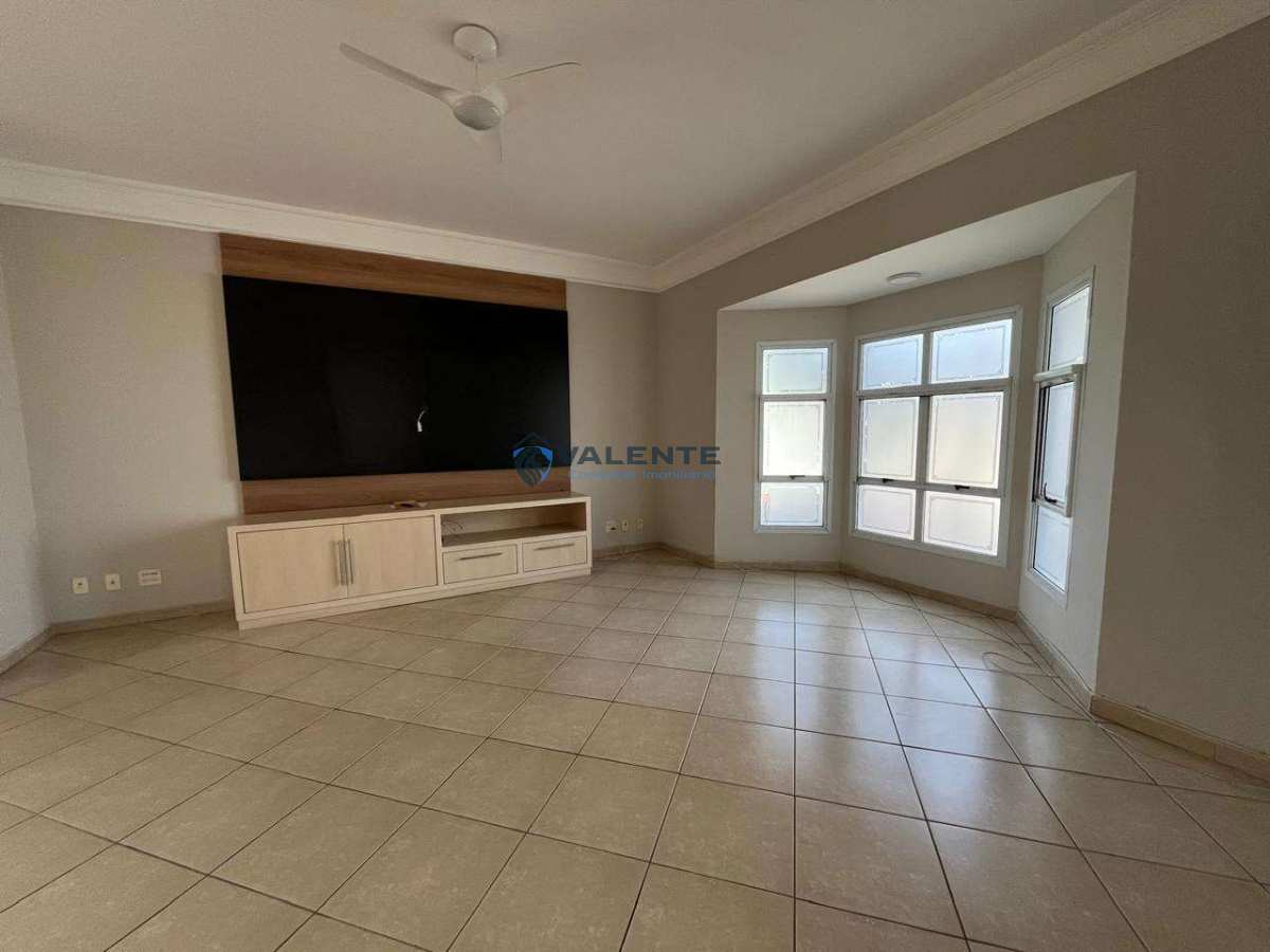 Casa de condomínio para alugar com 3 quartos, 259m² - Ponte Preta,Campinas