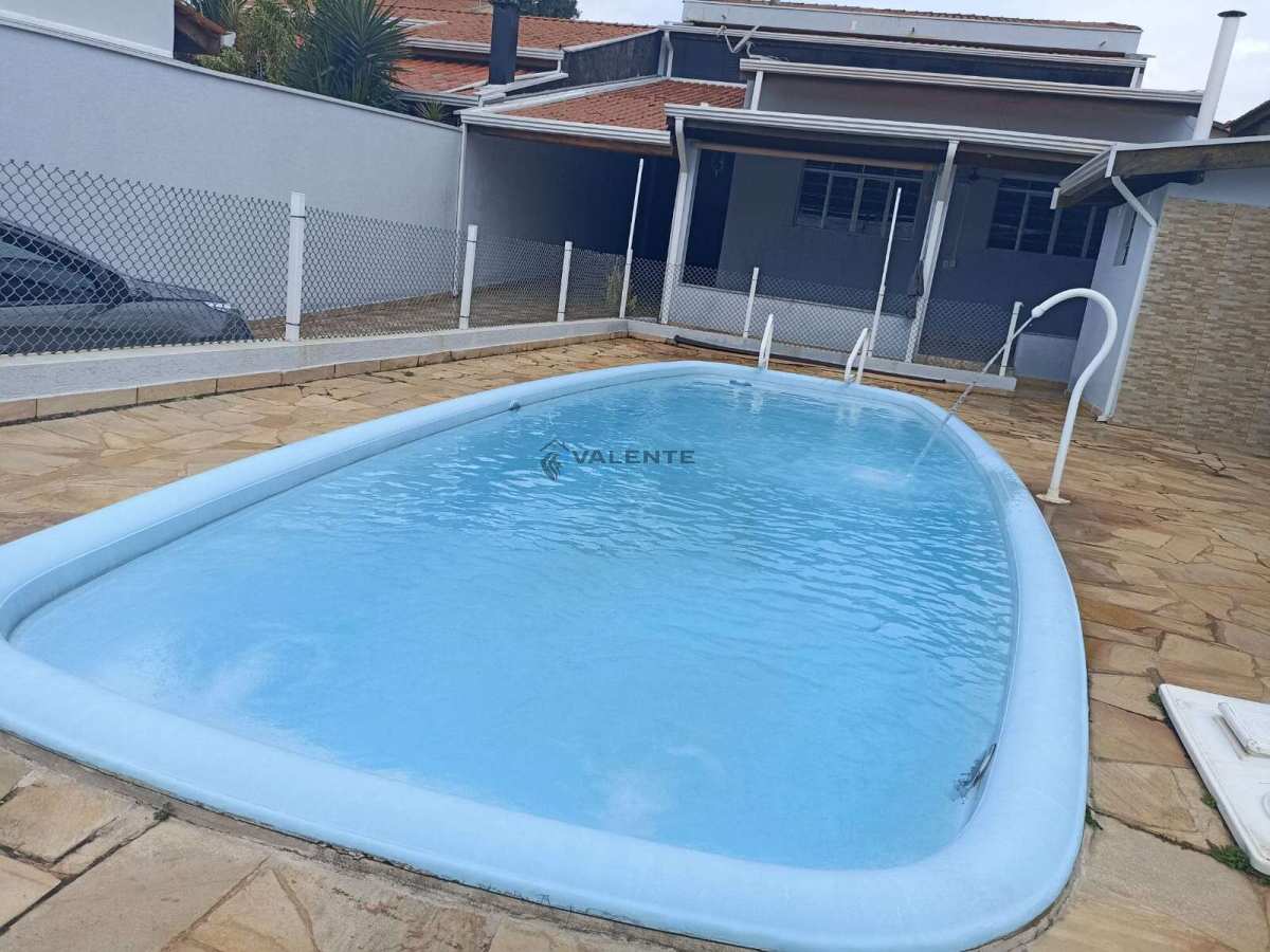 Sobrado à venda com 3 quartos, 180m² - Parque Santa Bárbara,Campinas