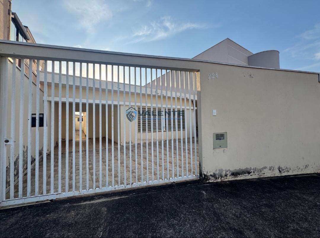Casa à venda com 3 quartos, 146m² - ,
