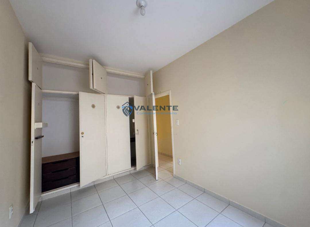  - Casa térrea à venda, 3 dormitórios, 2 banheiros, Jardim Nova Europa, Campinas-SP