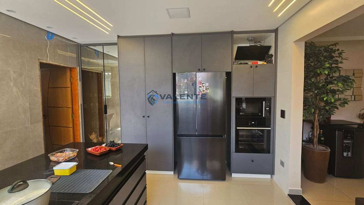  - Casa térrea à venda, com 3 dormitórios, Parque Industrial em Campinas-SP