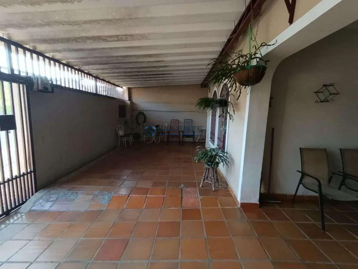  - Casa térrea à venda, com edícula, Nova Europa, Campinas-SP