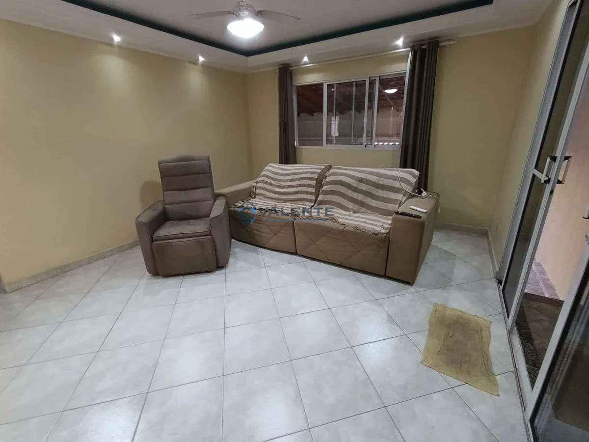 Casa à venda com 3 quartos, 180m² - Dic VI (Conjunto Habitacional Santo Dias Silva),Campinas