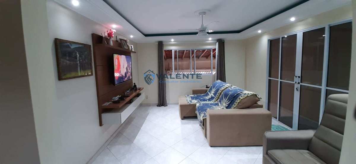 Casa à venda com 3 quartos, 180m² - Dic VI (Conjunto Habitacional Santo Dias Silva),Campinas