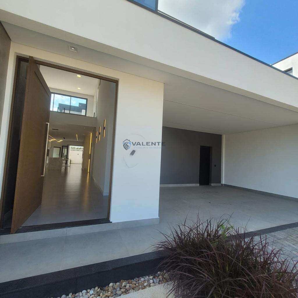  - Casa térrea à venda, 3 suítes, no Residencial Arborais, região do Alphaville Campinas/SP