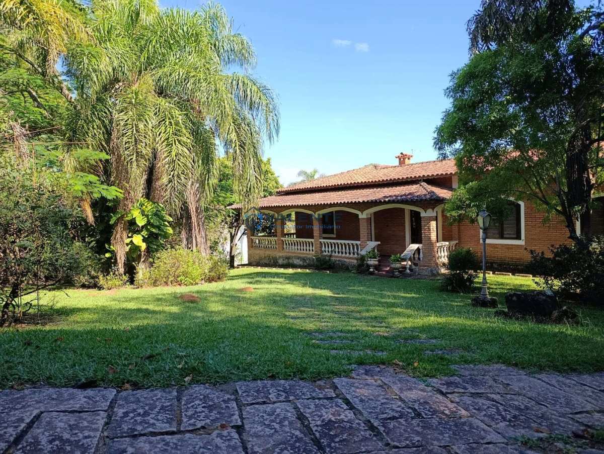 Chácara à venda com 5 quartos, 421m² - Parque Valinhos,Valinhos