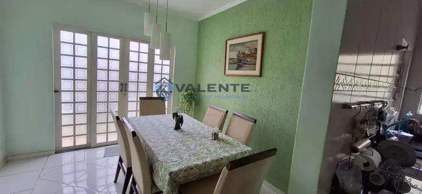 Casa à venda com 2 quartos, 120m² - Jardim Nova Europa,Campinas