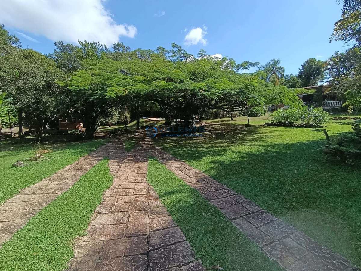 Chácara à venda com 5 quartos, 421m² - Parque Valinhos,Valinhos