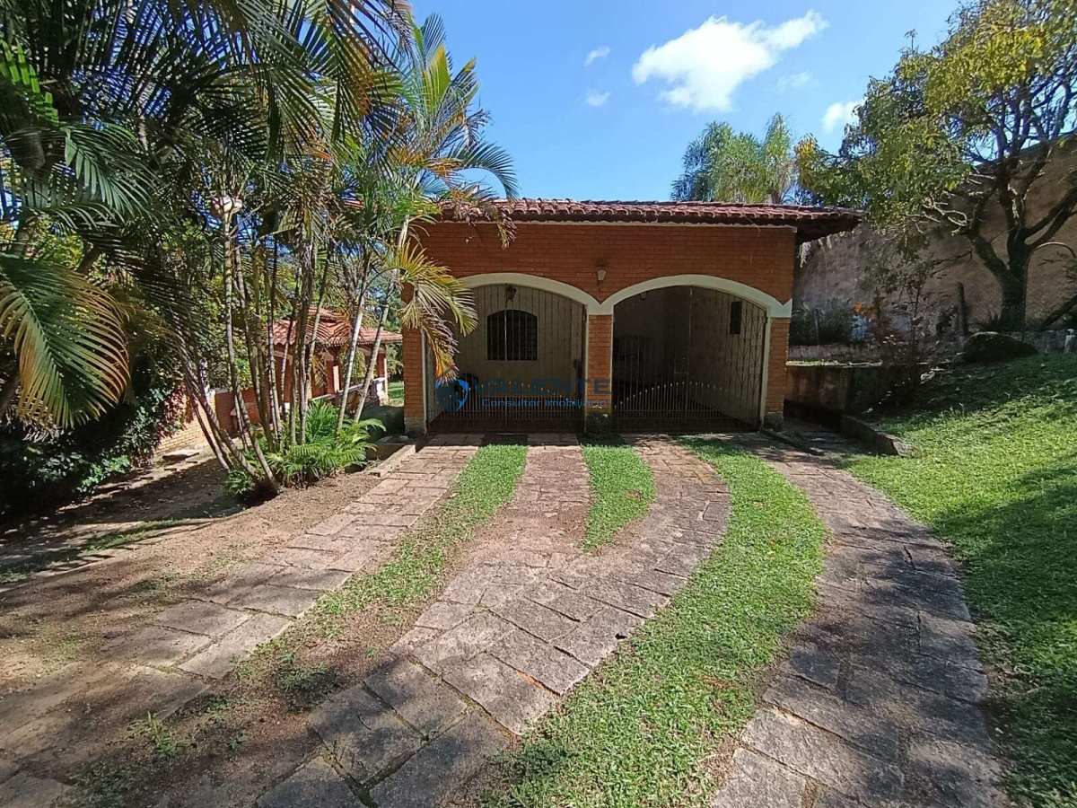  - Chácara à venda, 4.173 m²,  5 dormitórios, piscina, pomar, Parque Valinhos, em Valinhos-SP