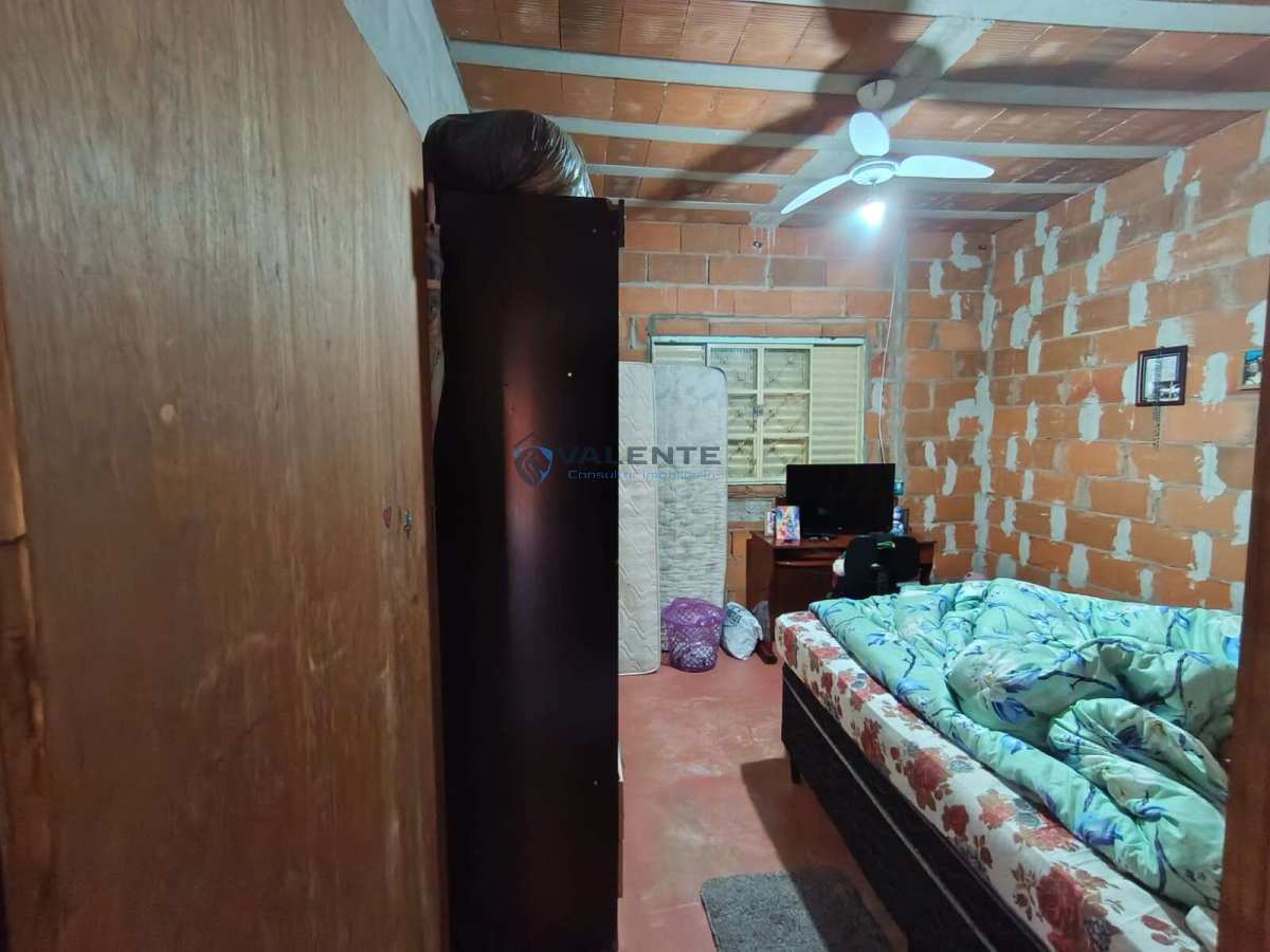  - Chácara à venda, com casa, Recanto Emanoel em Artur Nogueira-SP