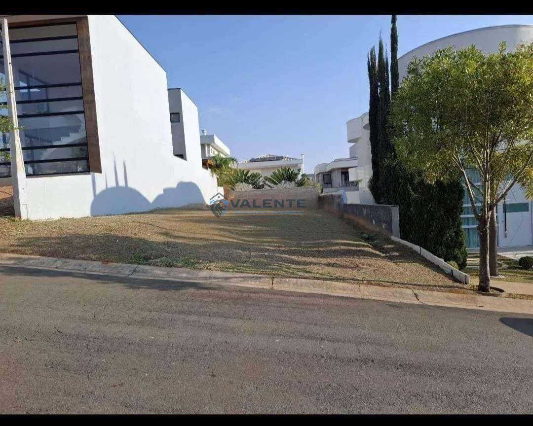  - Terreno à Venda no Swiss Park Campinas – Condomínio Luzern, com 360 m²